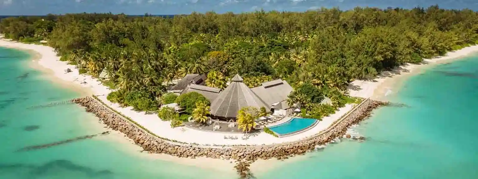 Denis Private Island-1